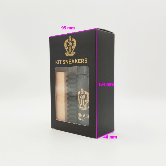 size of sneaker cleaner kit